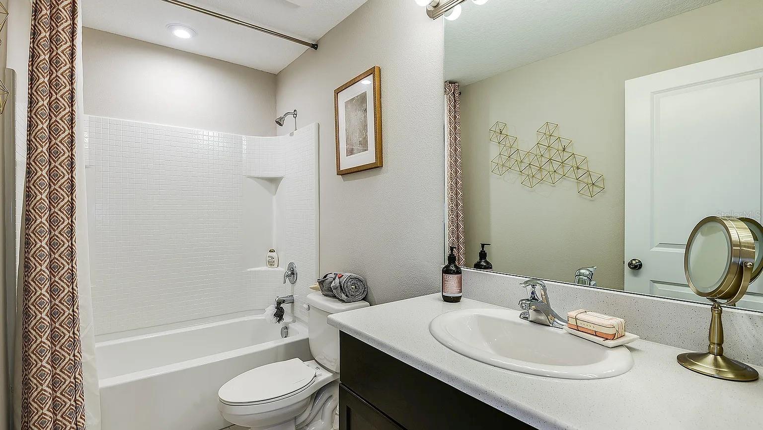 Image 8 of 13 For 10557 Oakside Drive