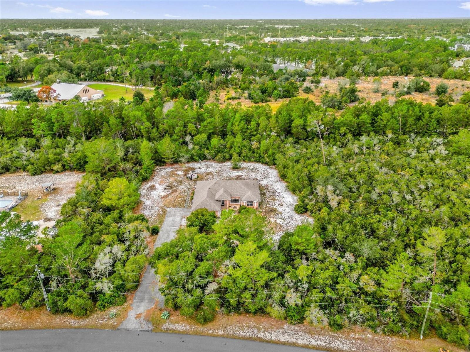 Image 29 of 32 For 2056 Courtland Boulevard