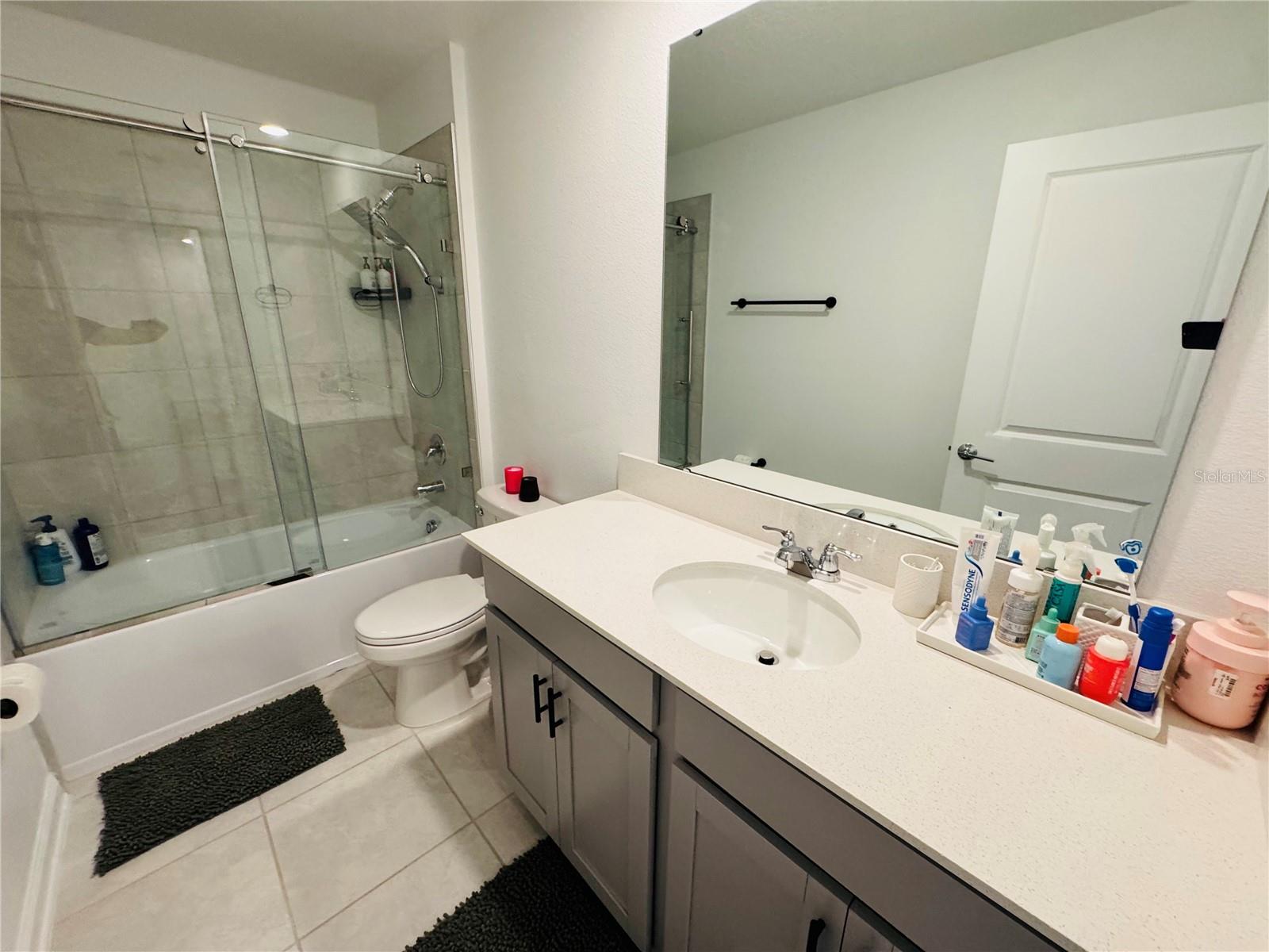 Image 17 of 28 For 10774 Rhett Butler Alley