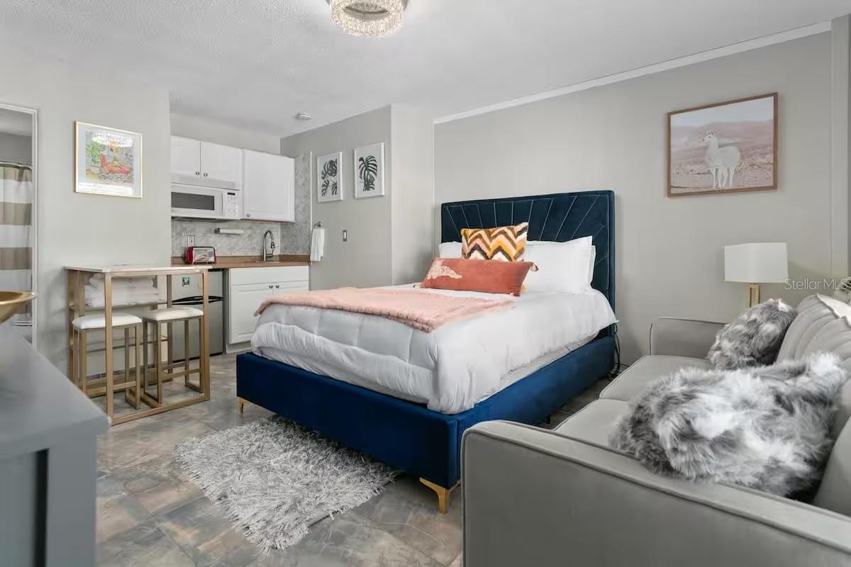 Image 2 of 8 For 935 Atlantic Avenue 239