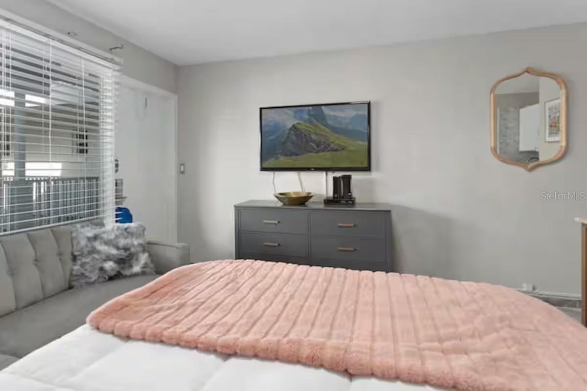 Image 6 of 8 For 935 Atlantic Avenue 239