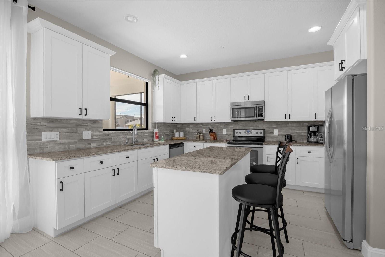 Image 10 of 33 For 9657 Moss Rose Way