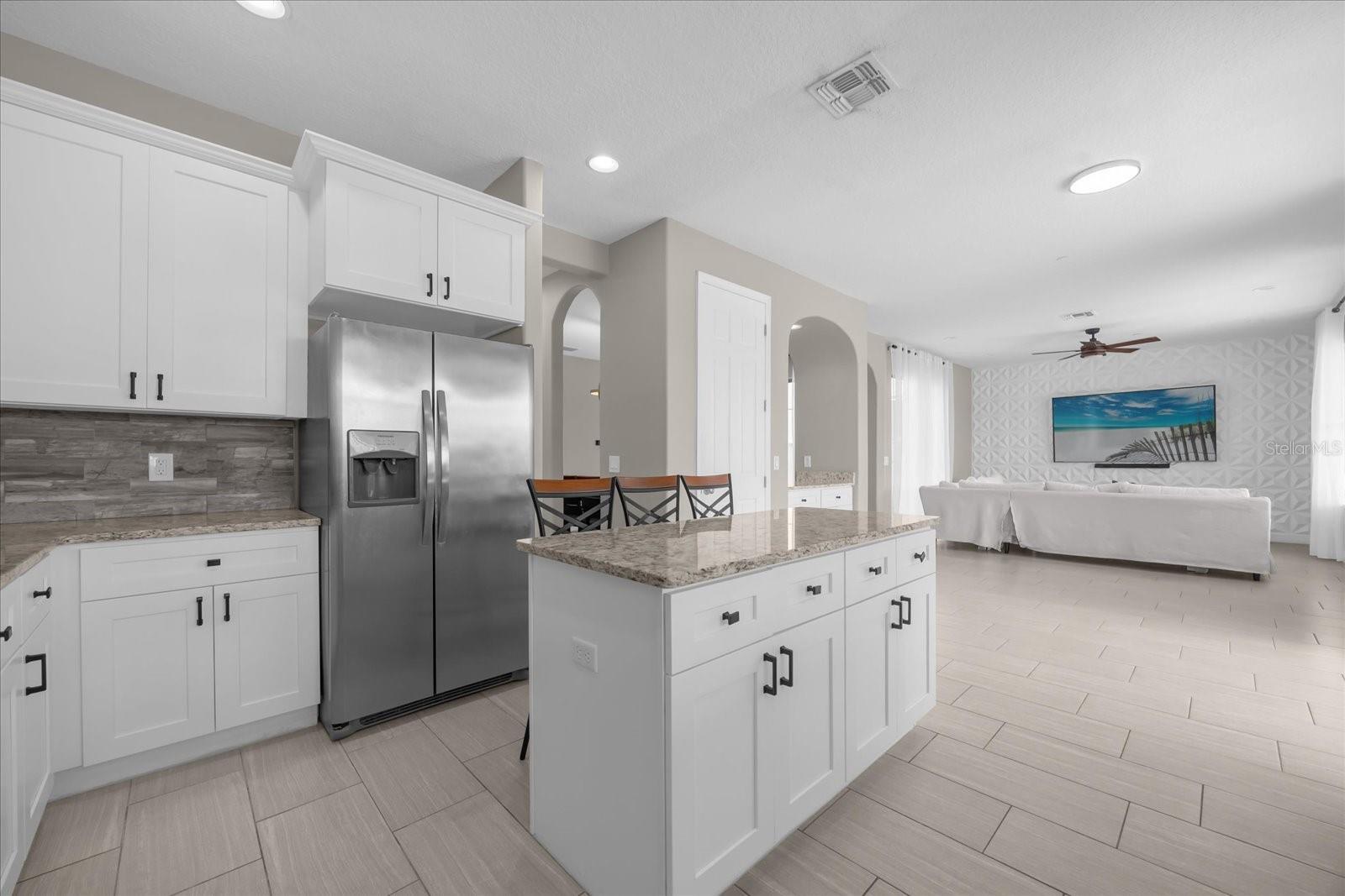 Image 11 of 33 For 9657 Moss Rose Way