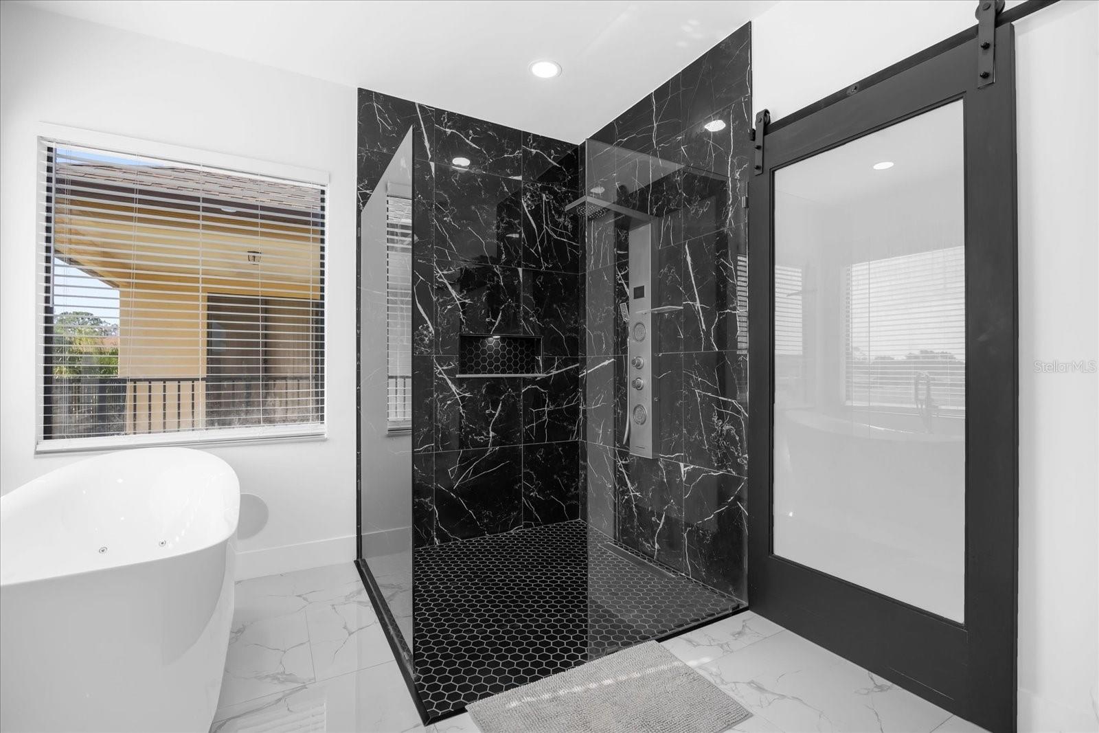 Image 19 of 33 For 9657 Moss Rose Way