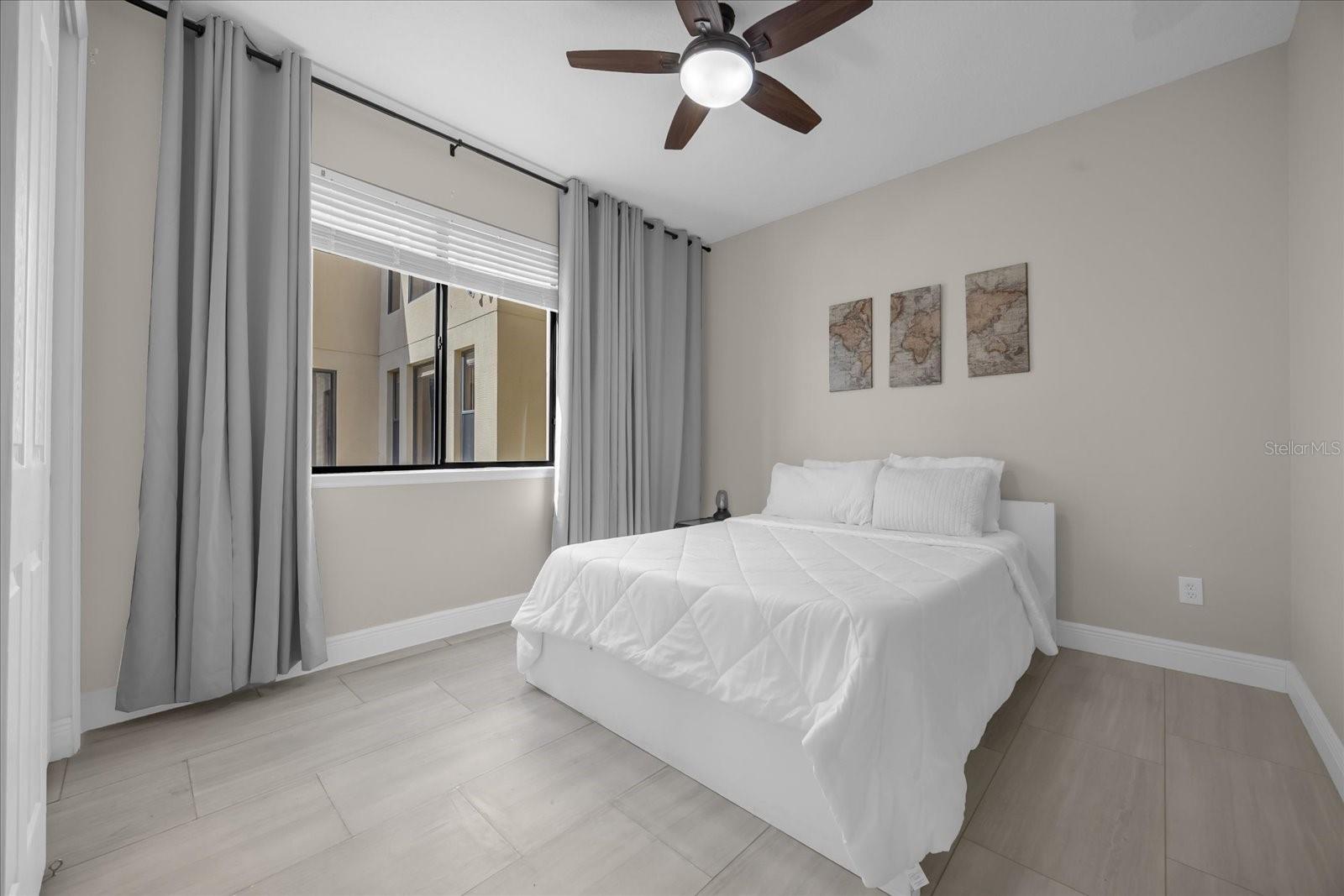 Image 30 of 33 For 9657 Moss Rose Way