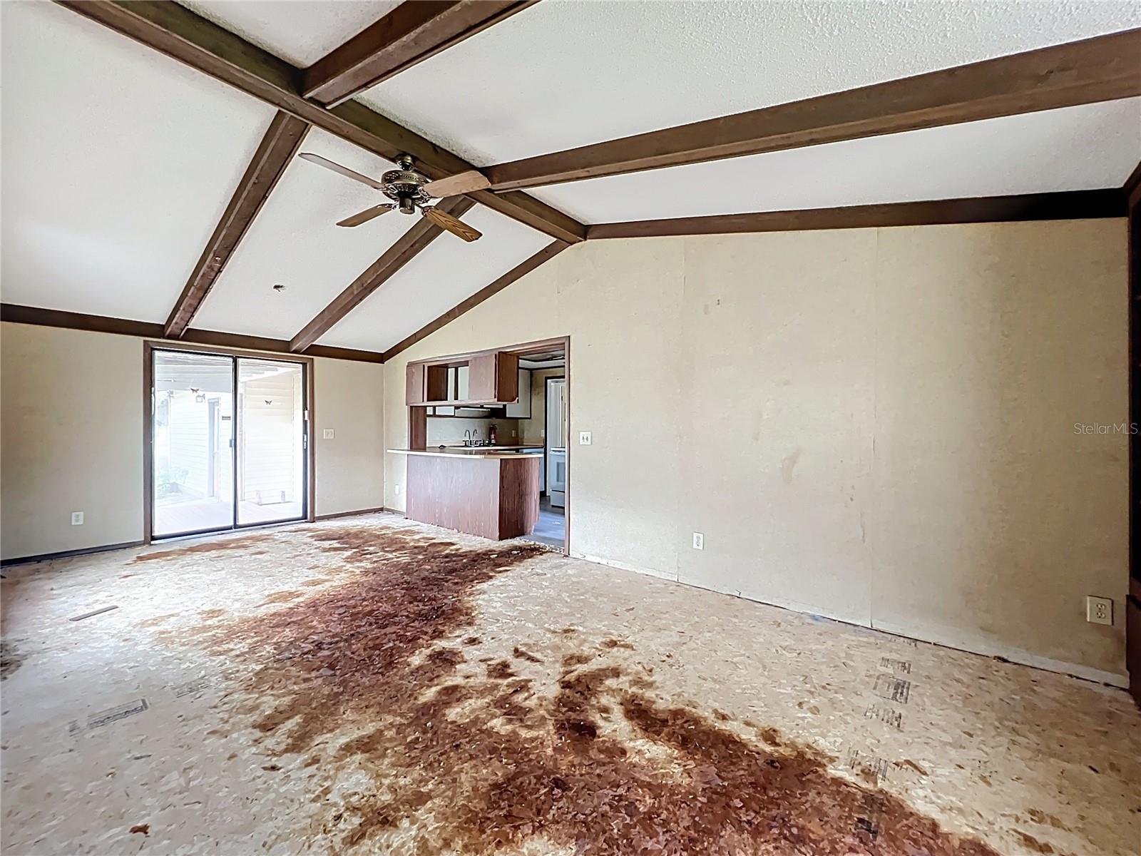 Image 22 of 64 For 32200 Avington Road