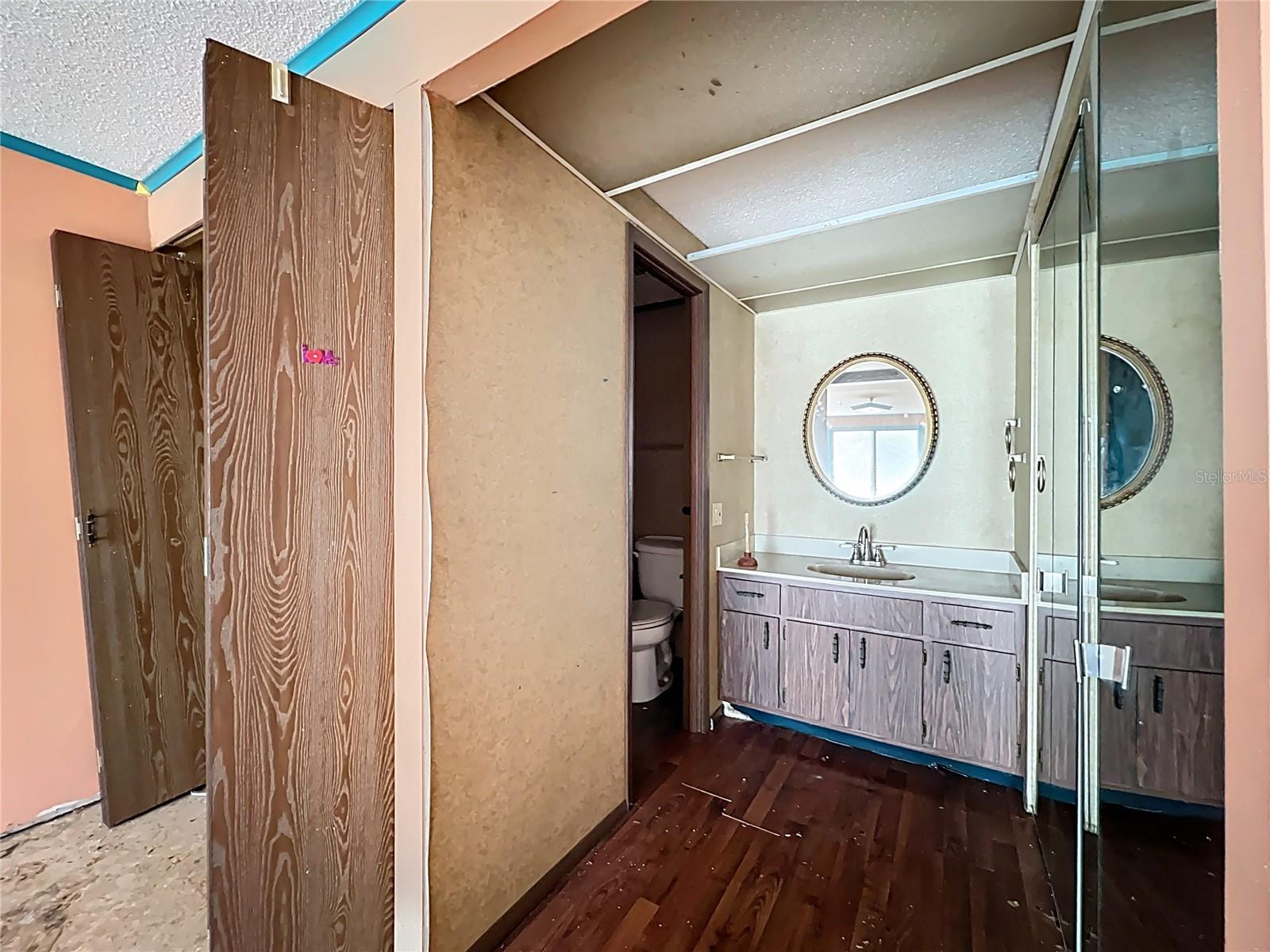 Image 28 of 64 For 32200 Avington Road