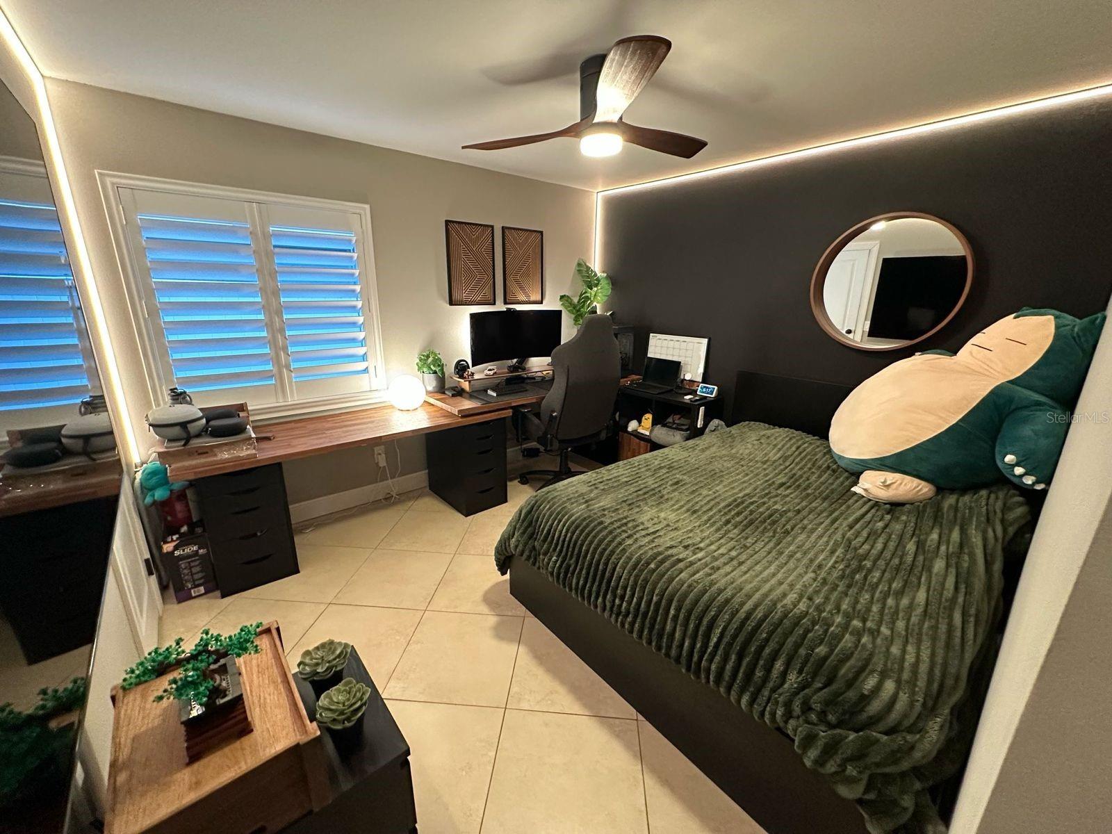 Image 11 of 21 For 8127 Lesia Circle