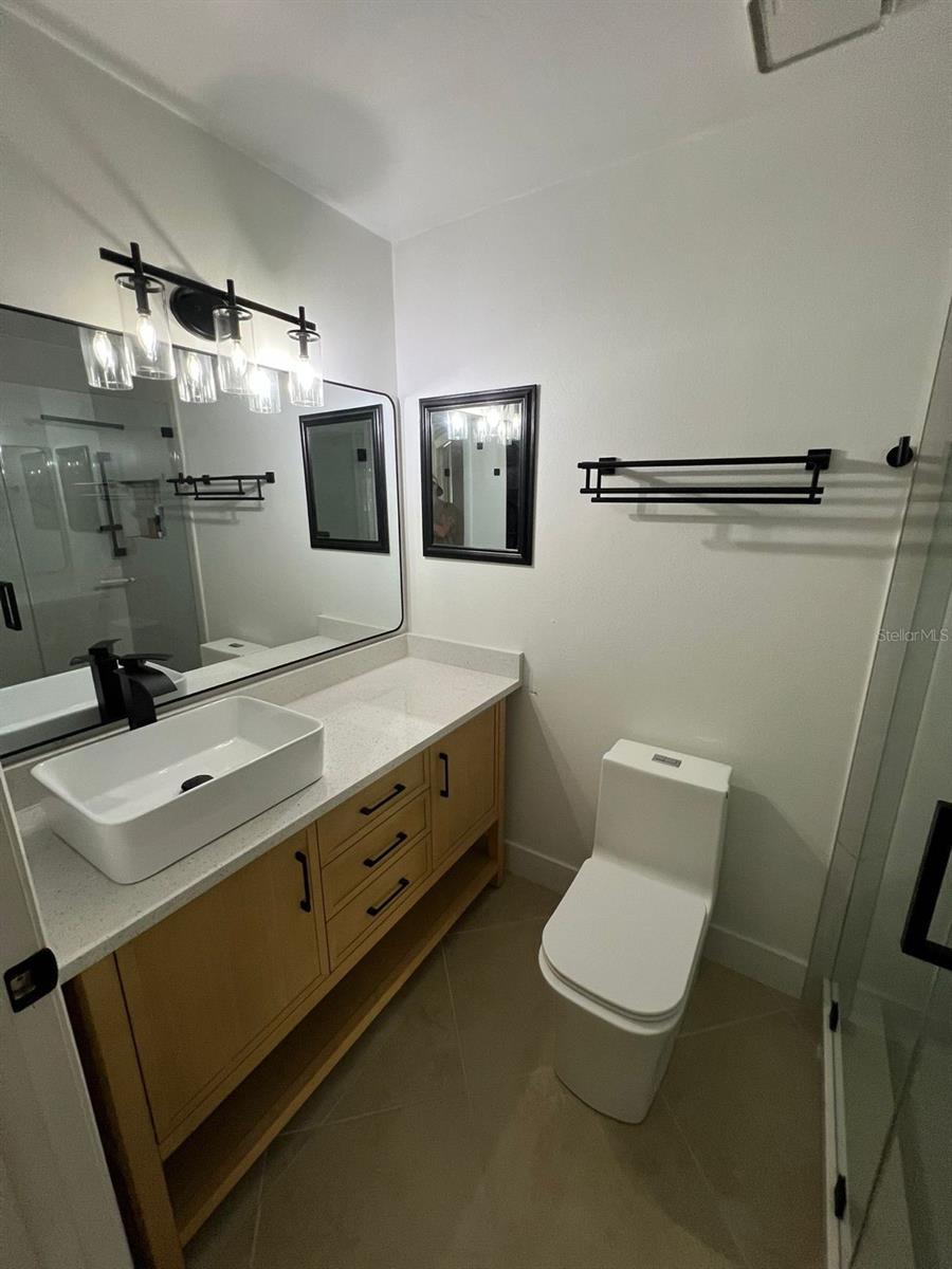 Image 12 of 21 For 8127 Lesia Circle