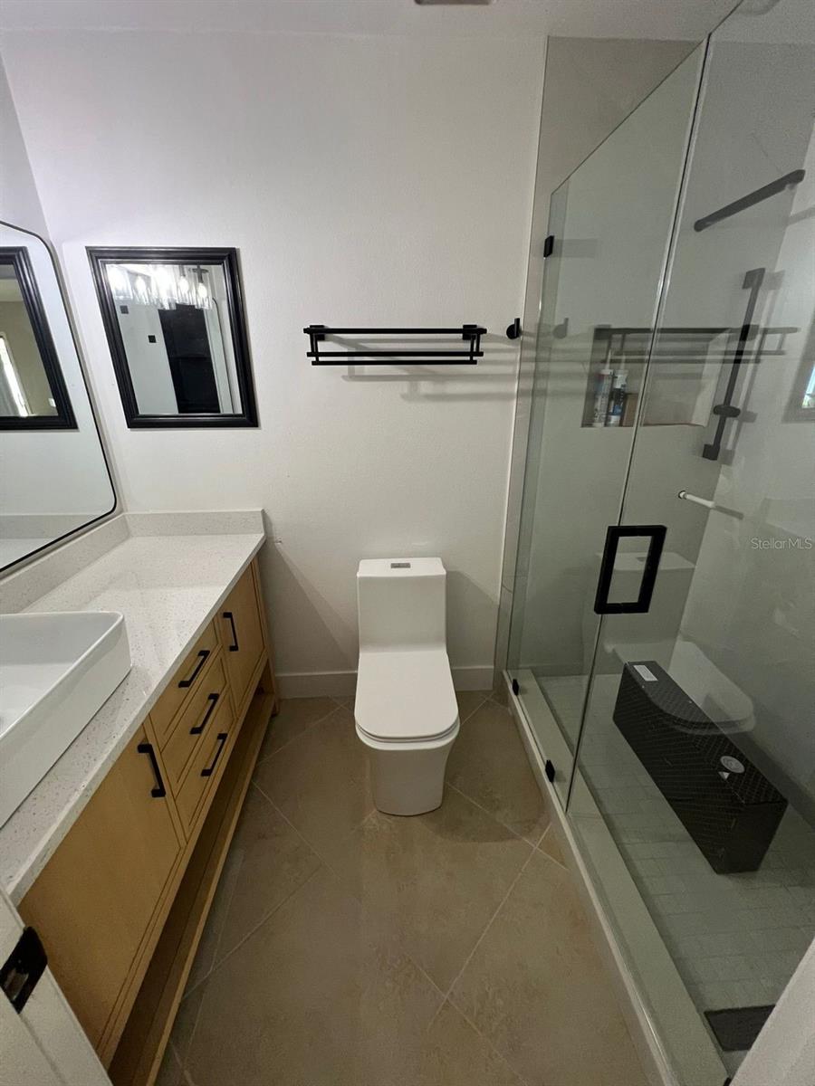 Image 13 of 21 For 8127 Lesia Circle