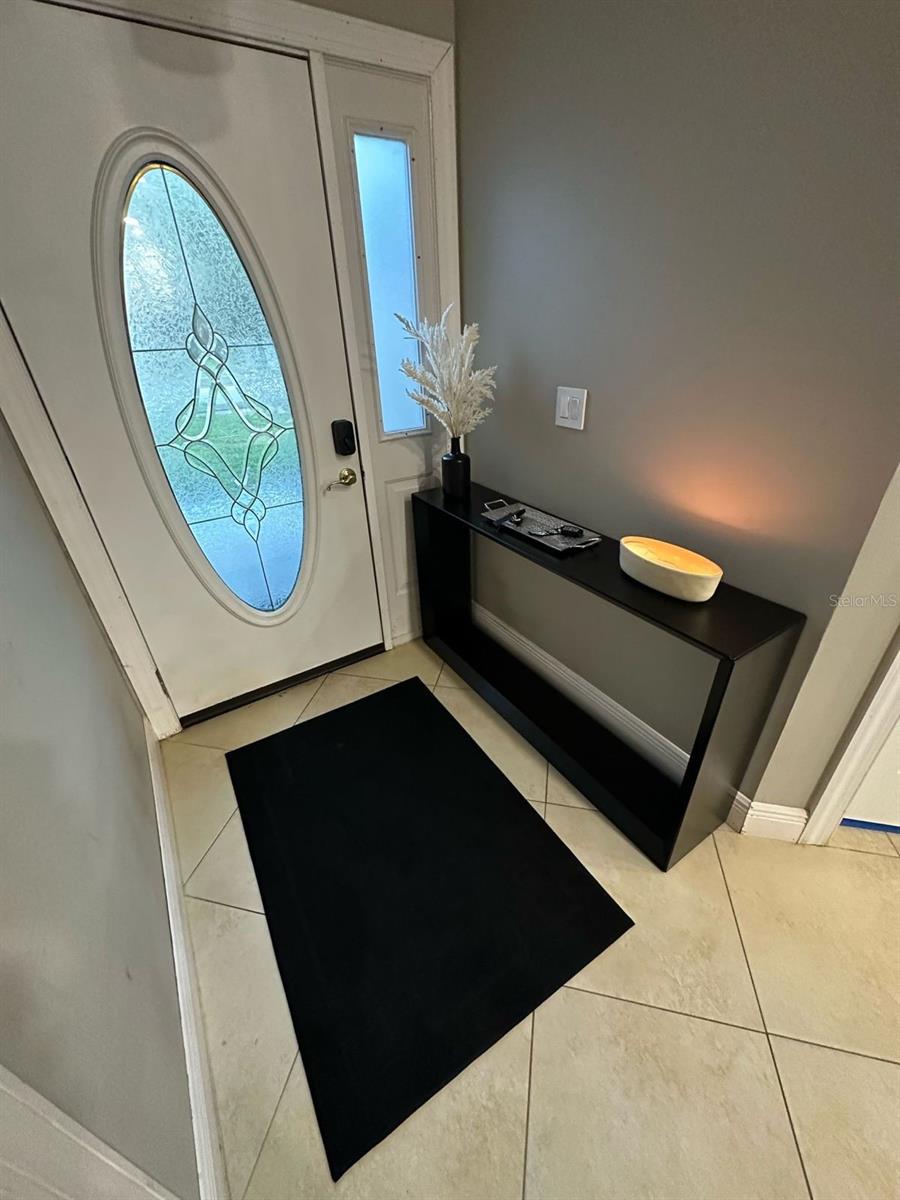 Image 19 of 21 For 8127 Lesia Circle