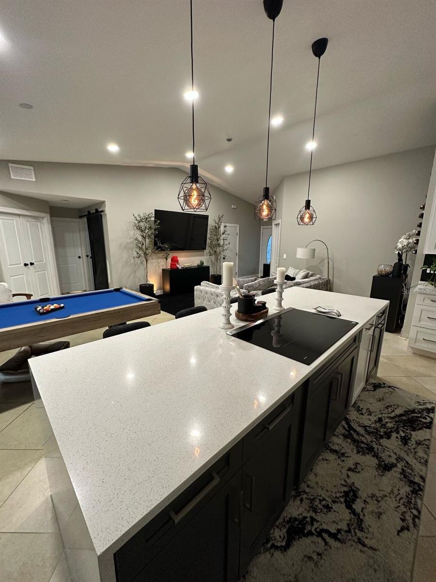 Image 6 of 21 For 8127 Lesia Circle