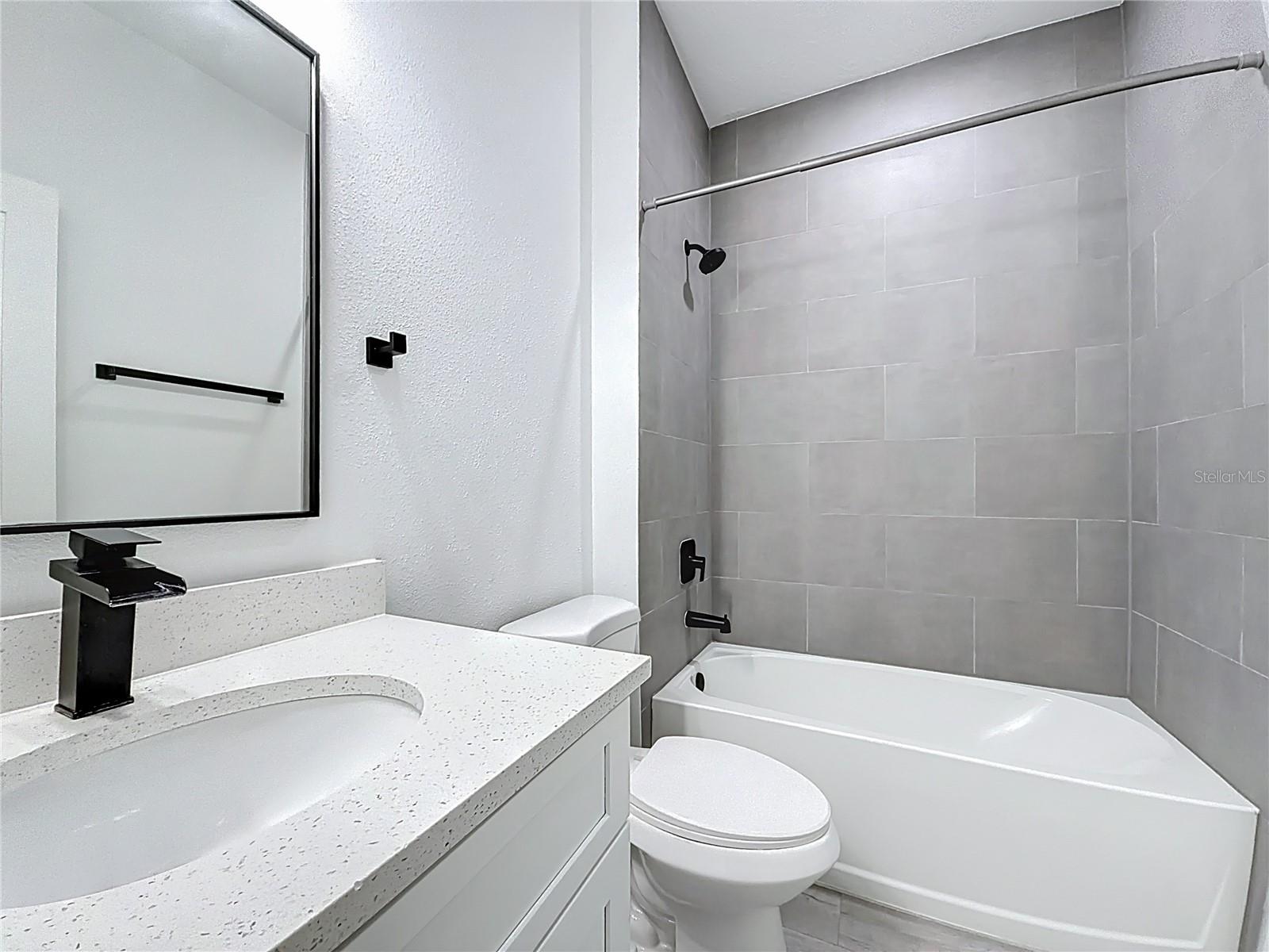 Image 20 of 43 For 328 Marion Oaks Crse