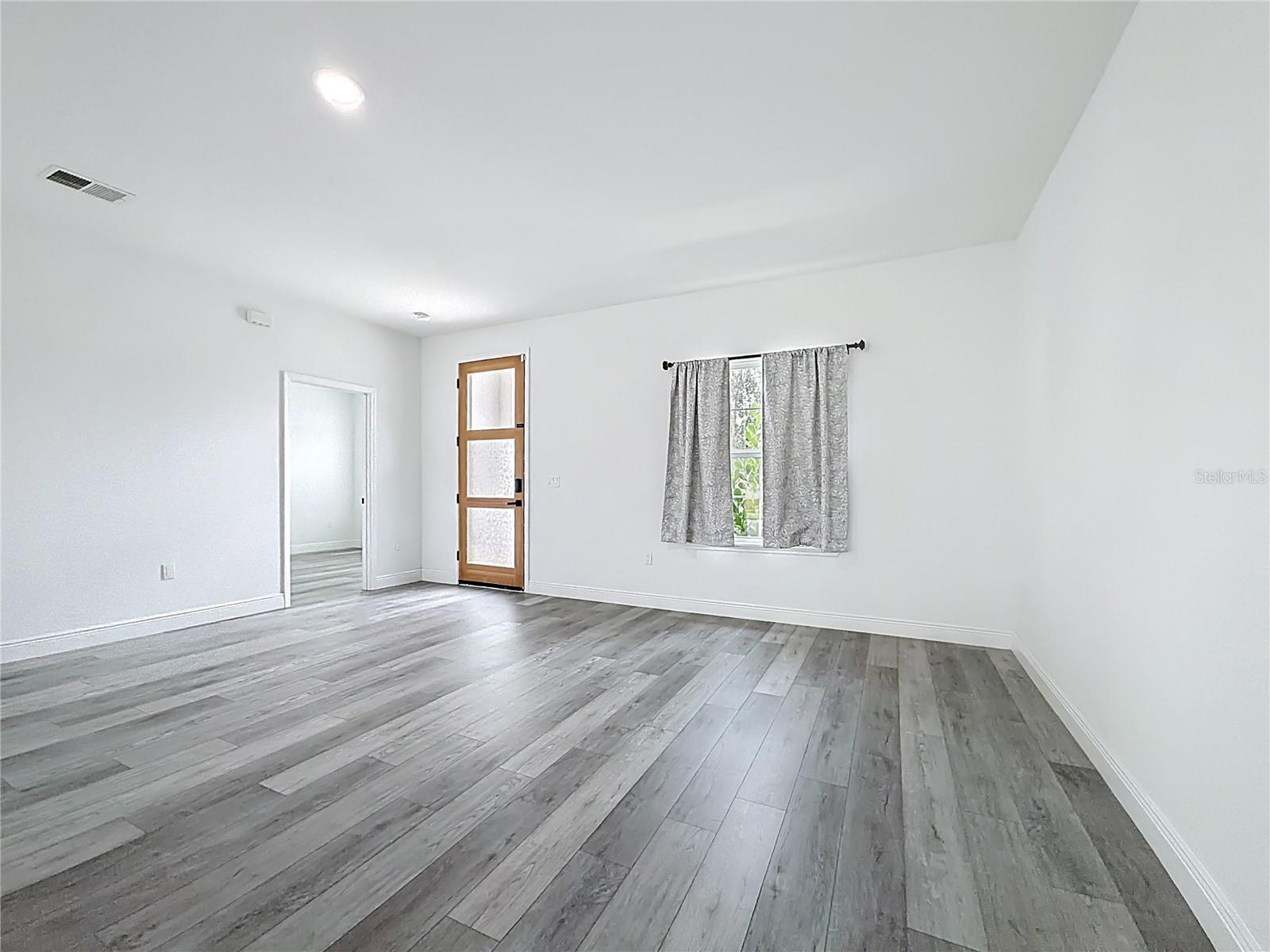 Image 5 of 43 For 328 Marion Oaks Crse