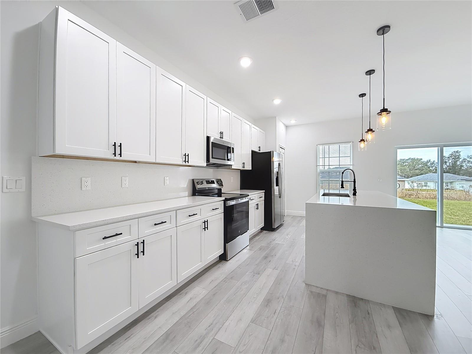 Image 8 of 43 For 328 Marion Oaks Crse