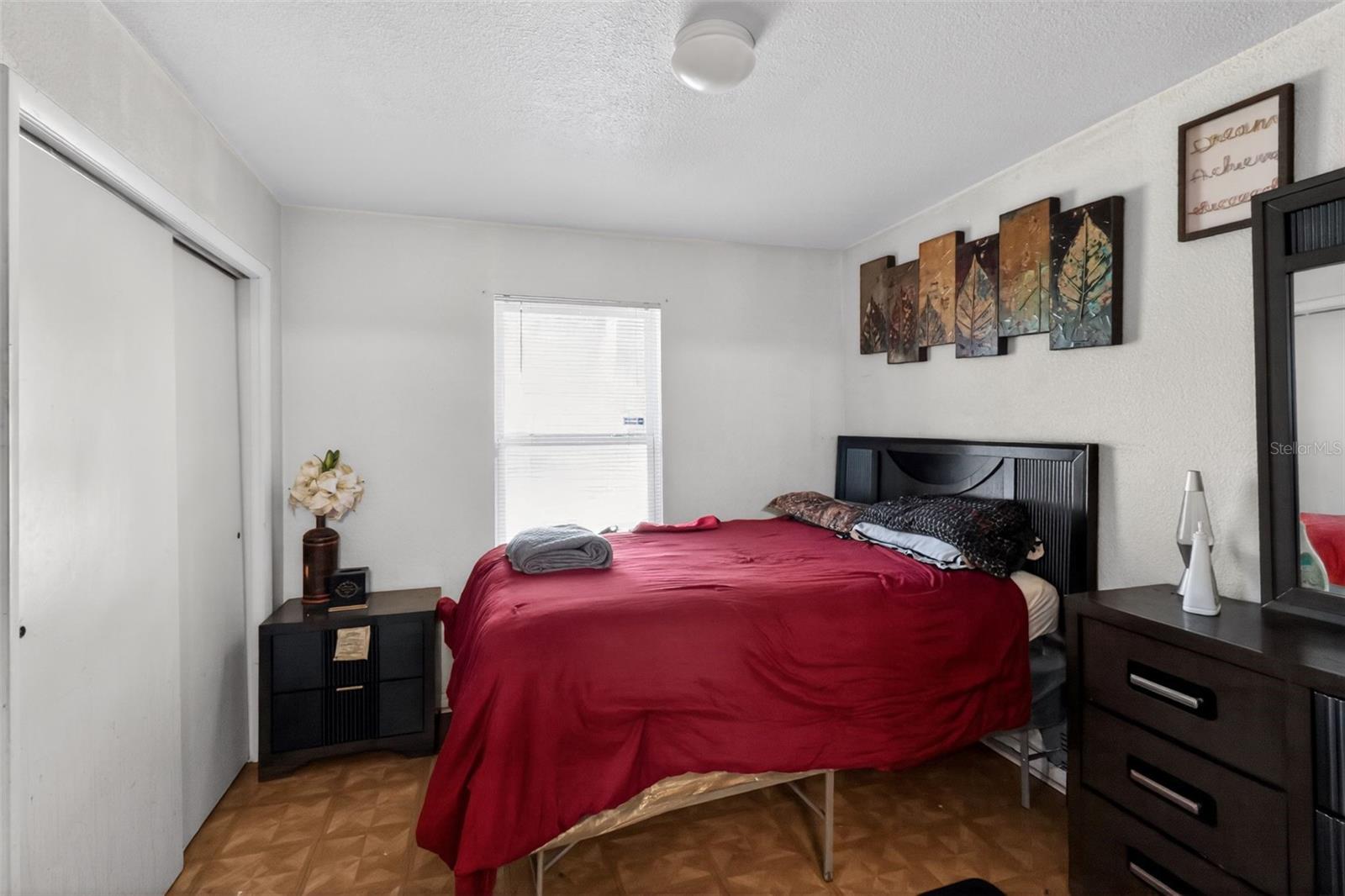 Image 13 of 30 For 1332 7th Court