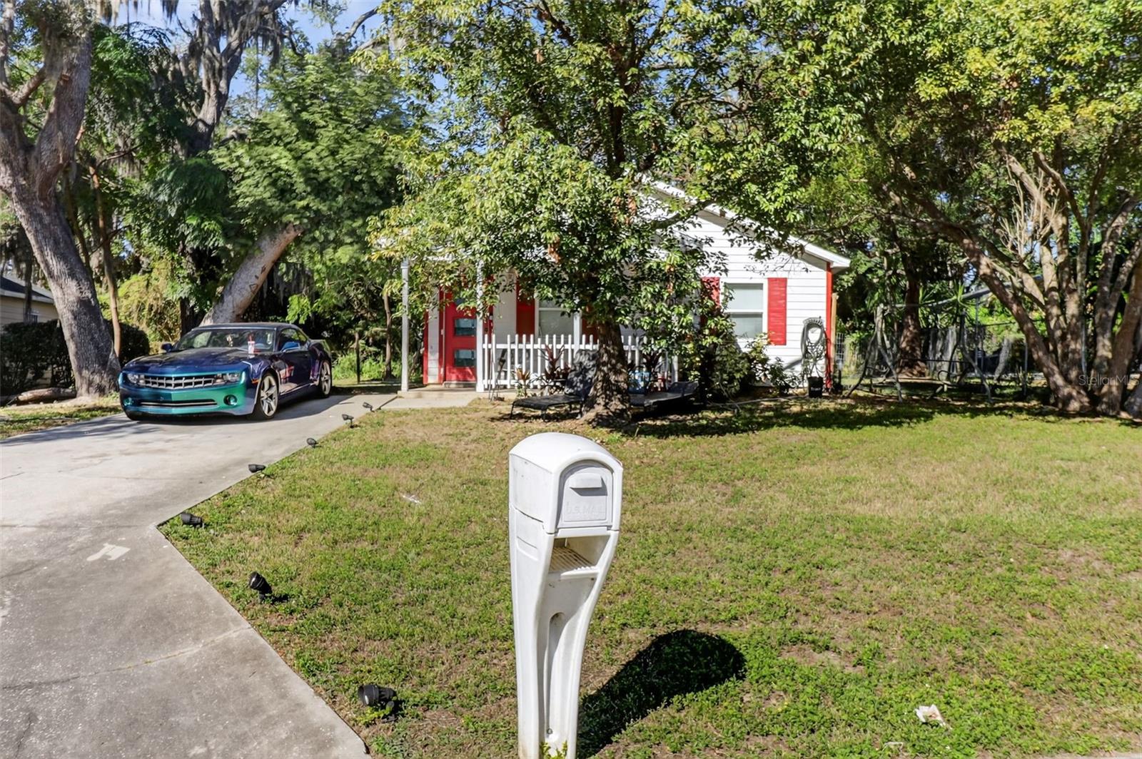 Image 5 of 30 For 1332 7th Court