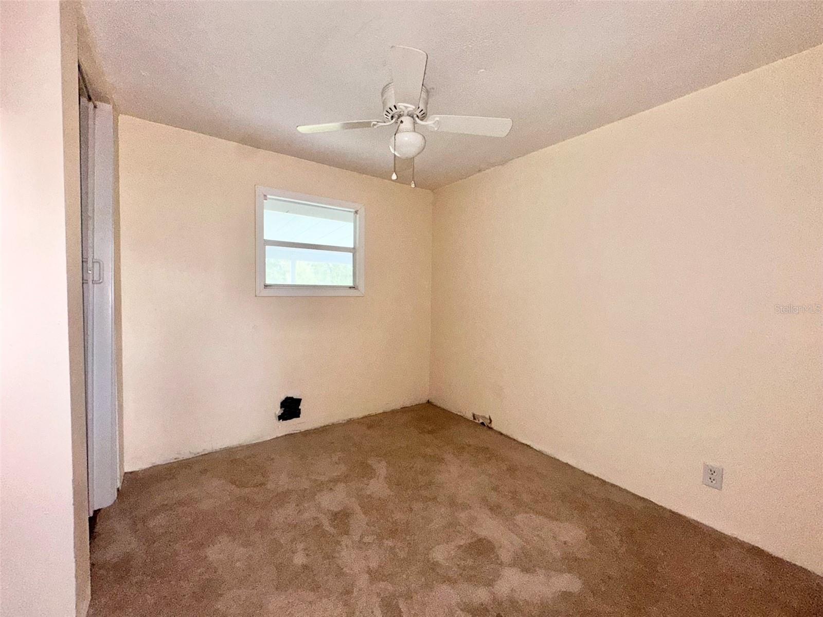 Image 18 of 19 For 5011 Oak Lane