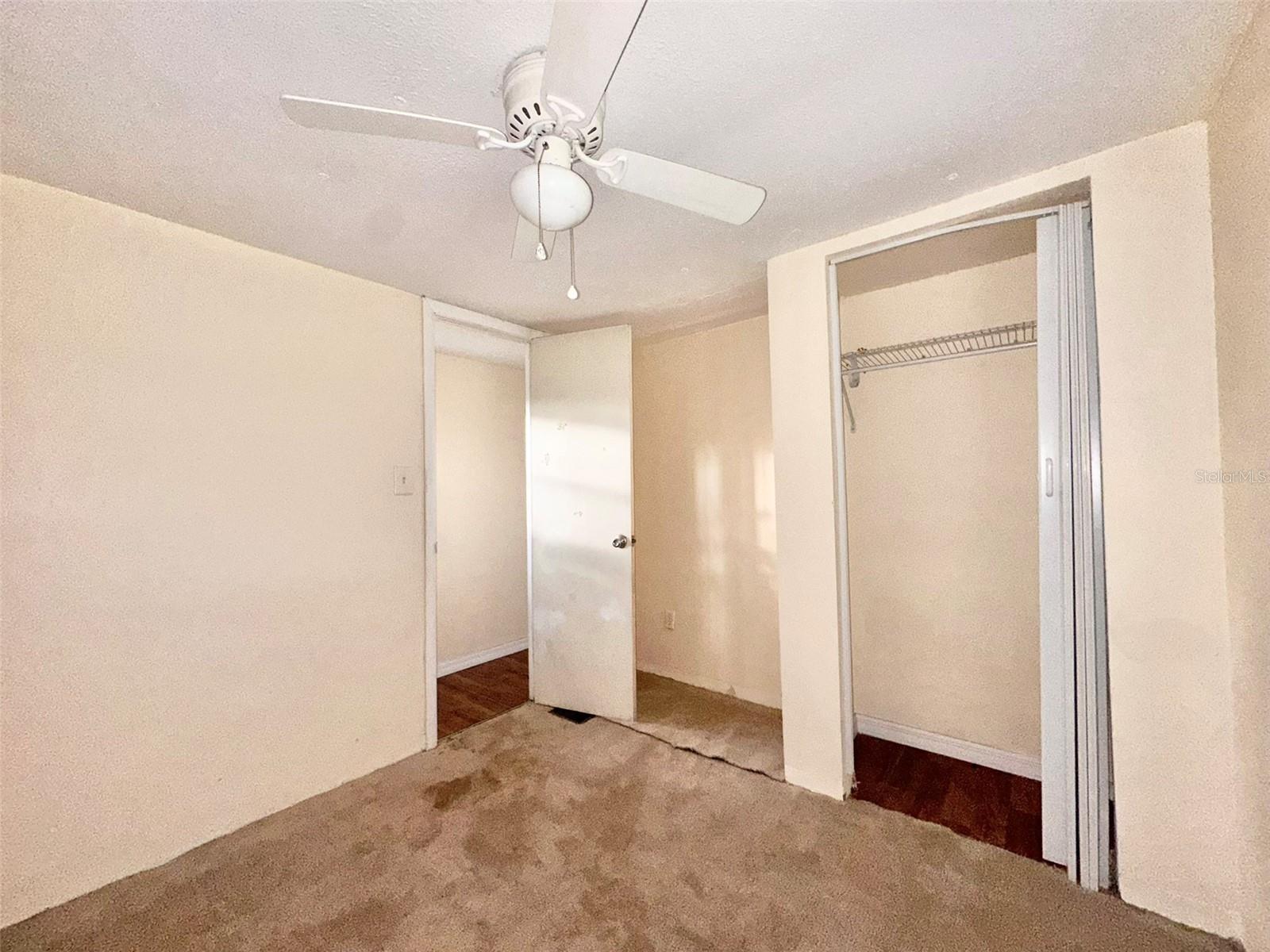 Image 19 of 19 For 5011 Oak Lane