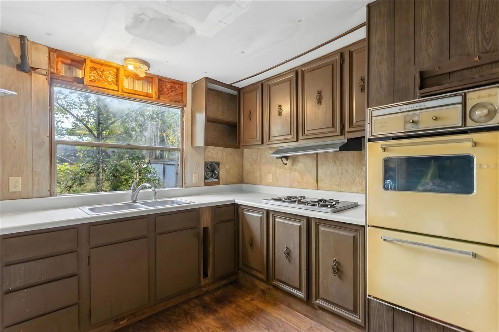 Image 3 of 5 For 771 Winter Park Drive