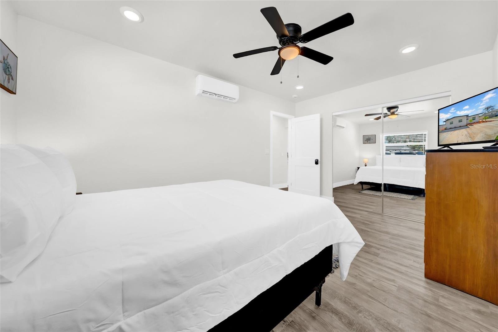 Image 14 of 20 For 6855 Gulf Winds Drive