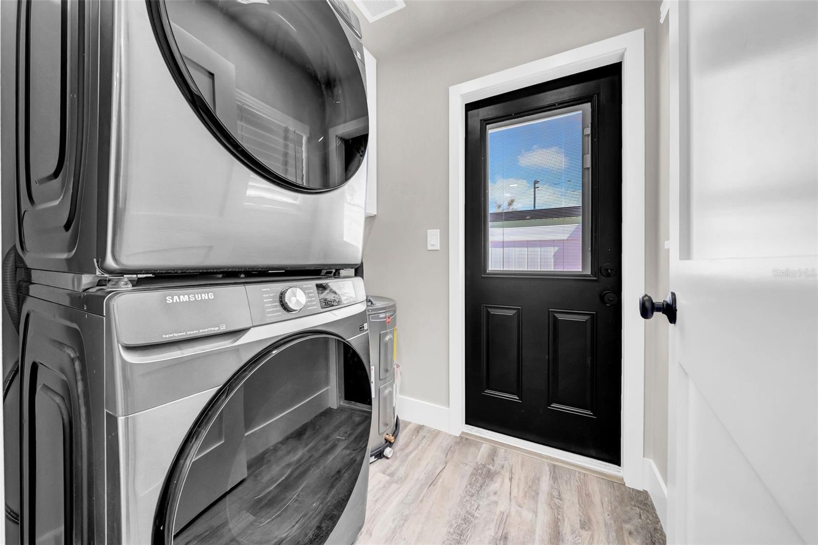 Image 16 of 20 For 6855 Gulf Winds Drive