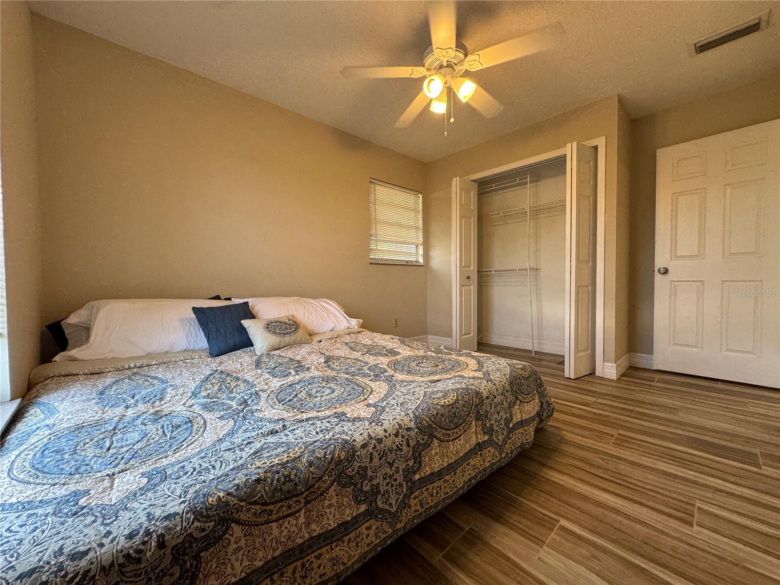 Image 13 of 23 For 7556 Hidden Hollow Drive