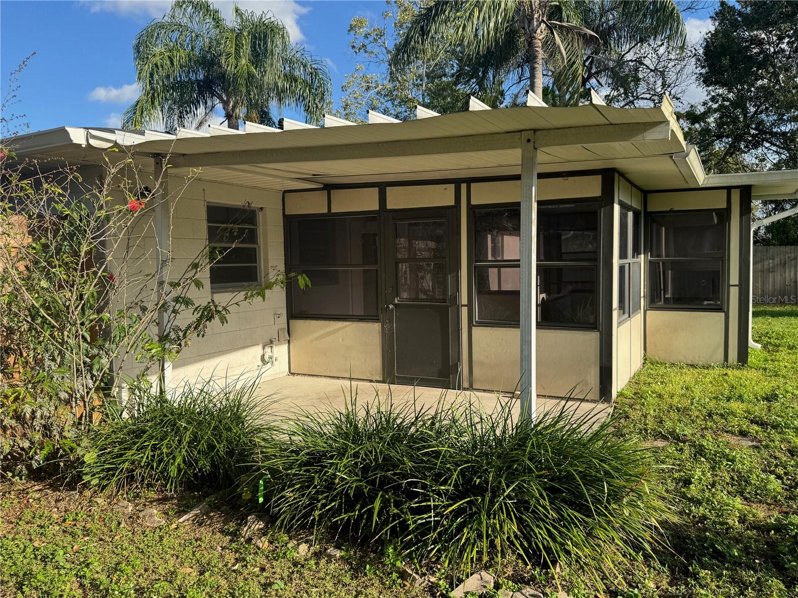 Image 21 of 23 For 7556 Hidden Hollow Drive