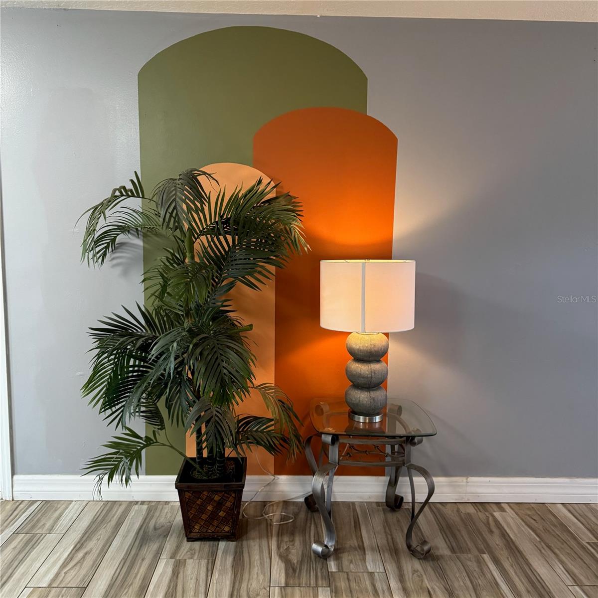 Image 7 of 23 For 7556 Hidden Hollow Drive