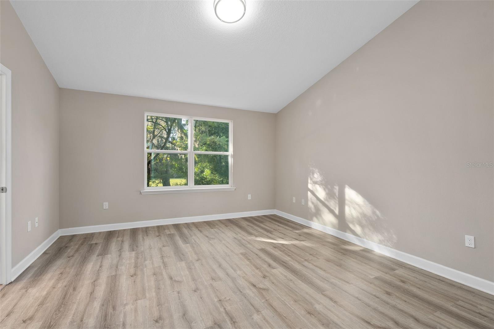 Image 13 of 21 For 3136 Crown Jewel Court