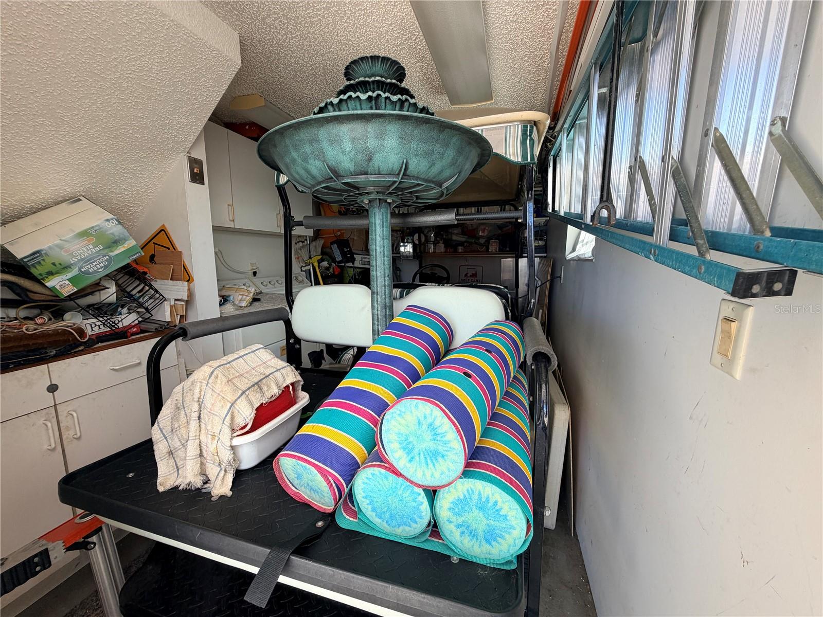 Image 17 of 26 For 912 St George Drive