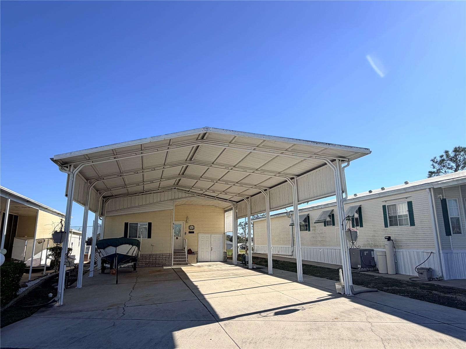 Image 2 of 26 For 912 St George Drive