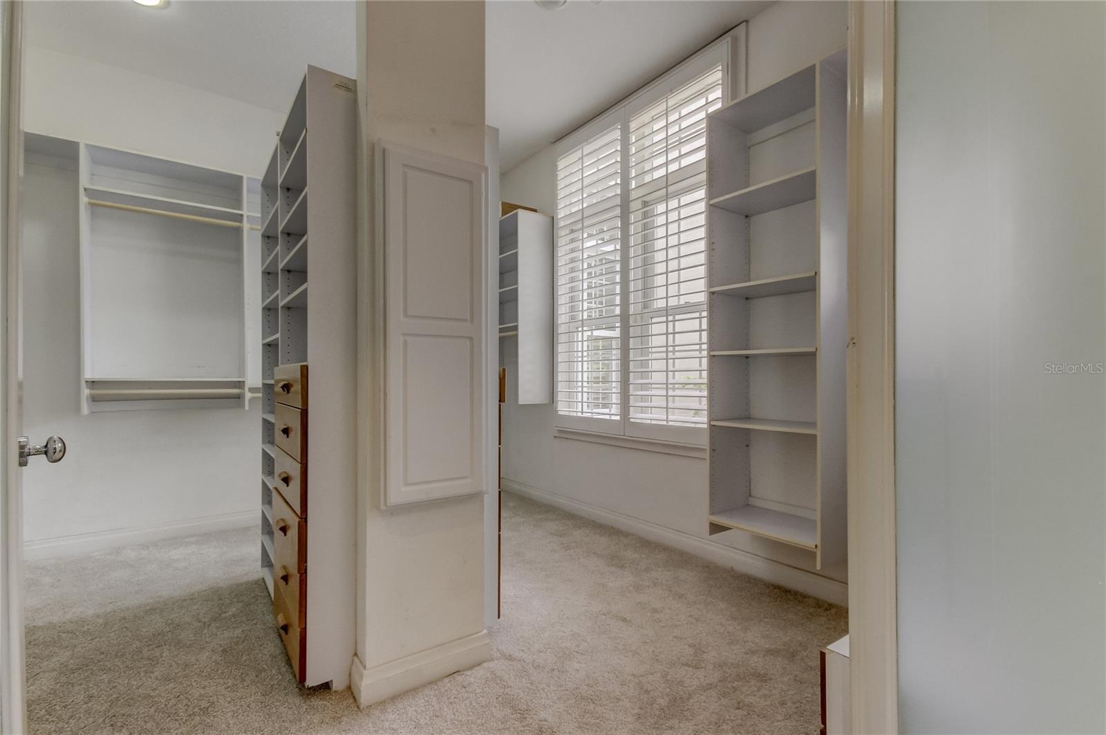 Image 28 of 36 For 18605 Avenue Monaco