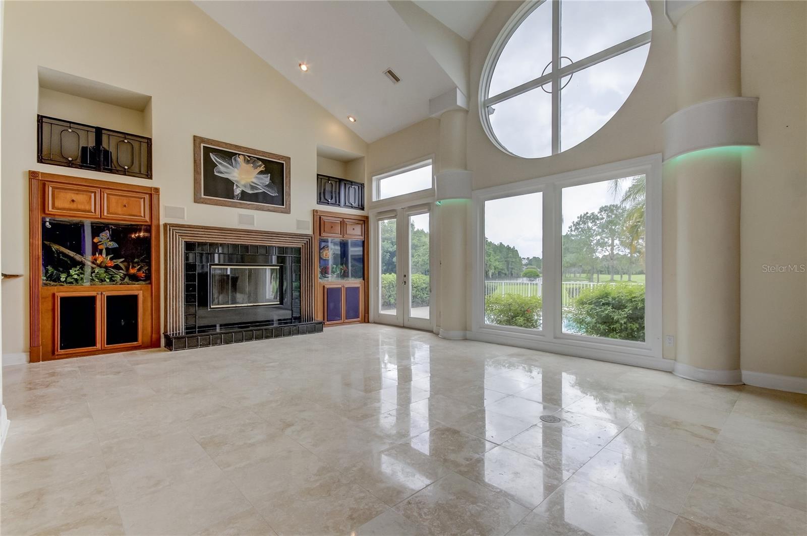 Image 30 of 36 For 18605 Avenue Monaco