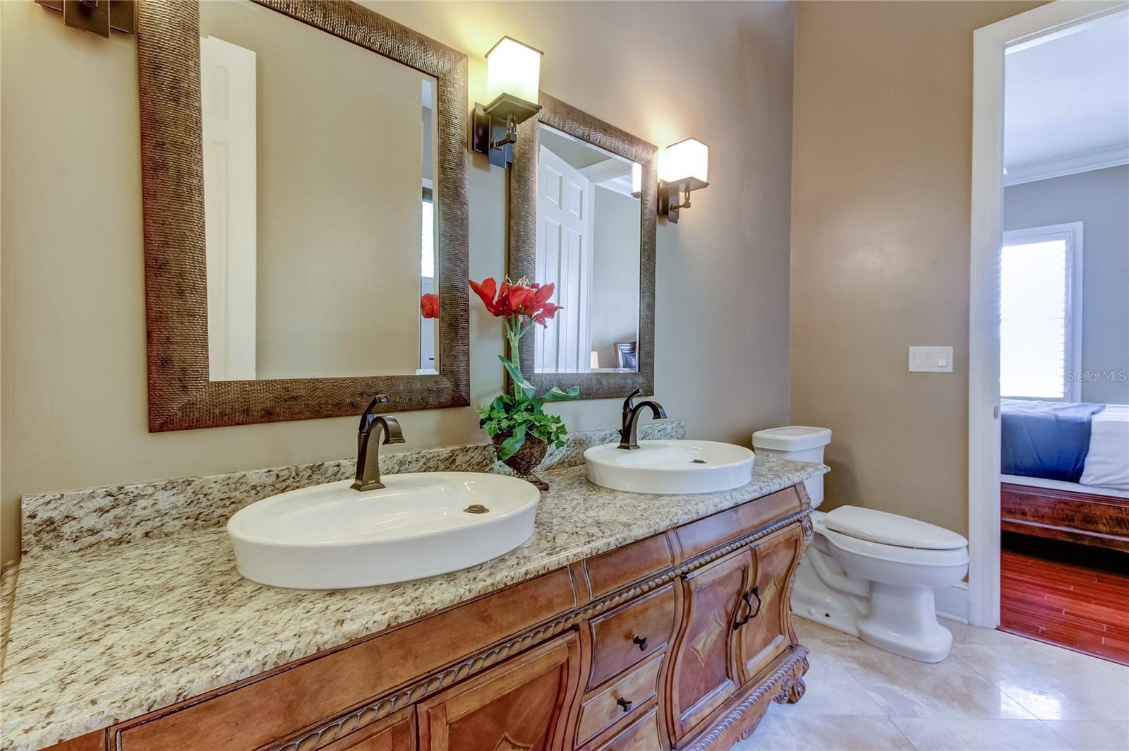 Image 32 of 36 For 18605 Avenue Monaco