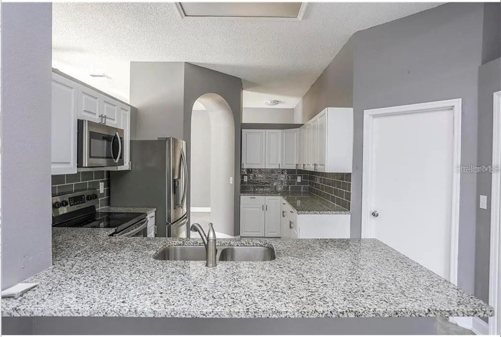 Image 5 of 12 For 12834 Woodbury Glen Drive