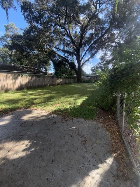 Image 20 of 33 For 1319 Francis Avenue