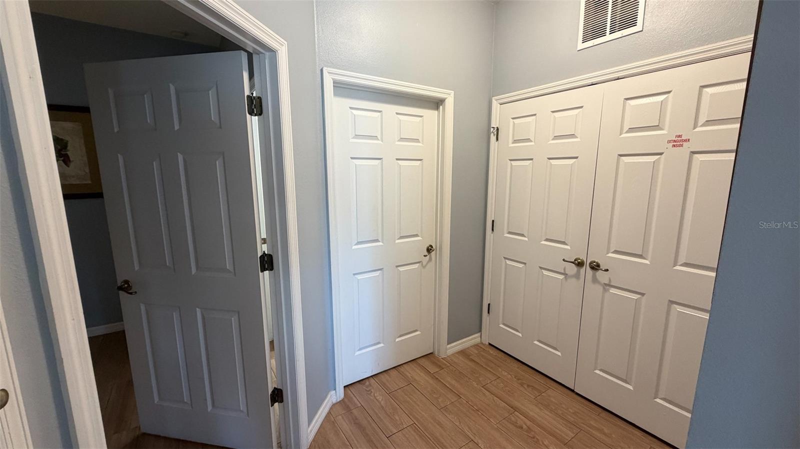Image 11 of 46 For 4523 Alberto Circle