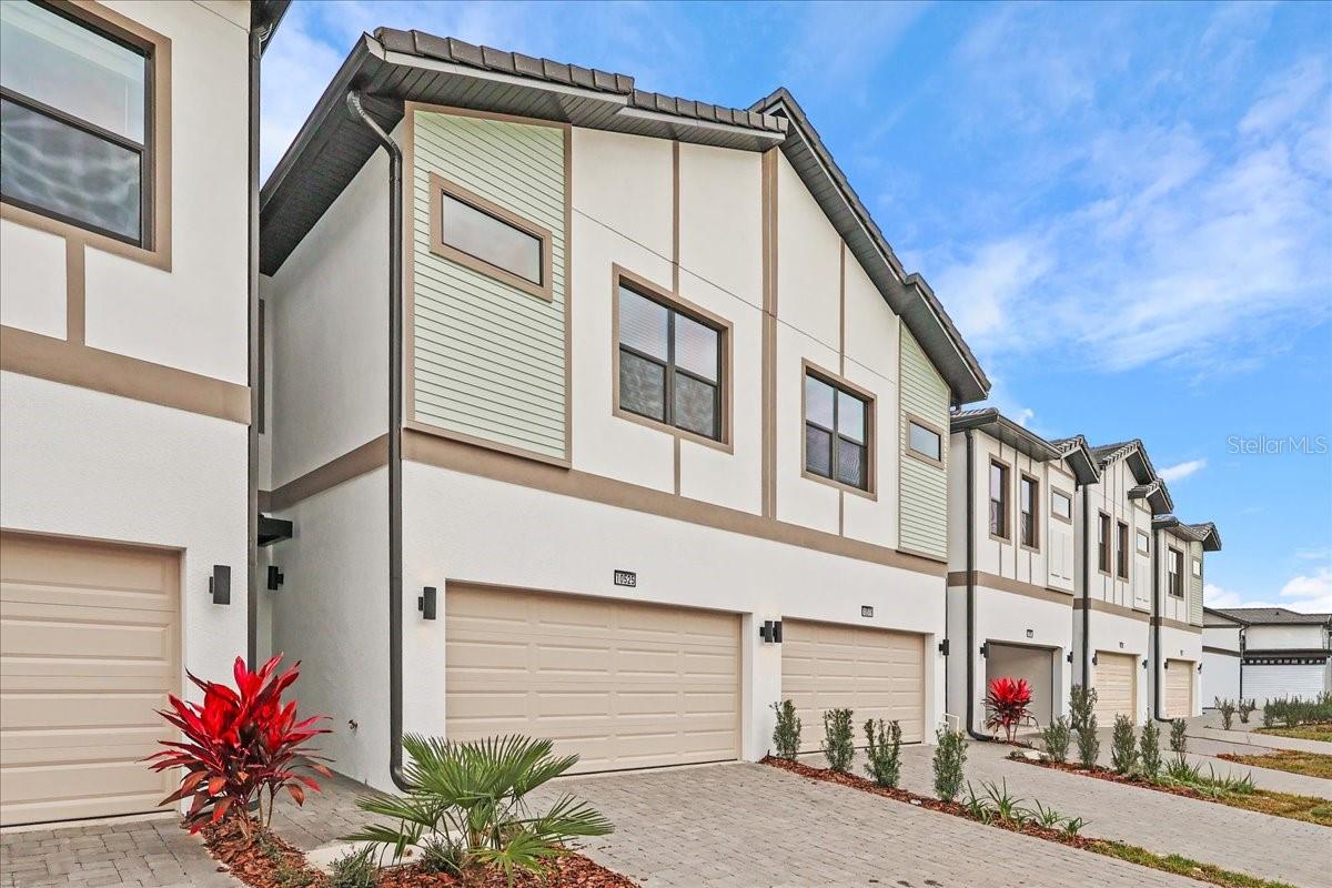 Image 2 of 43 For 10525 Ebb Tide Lane