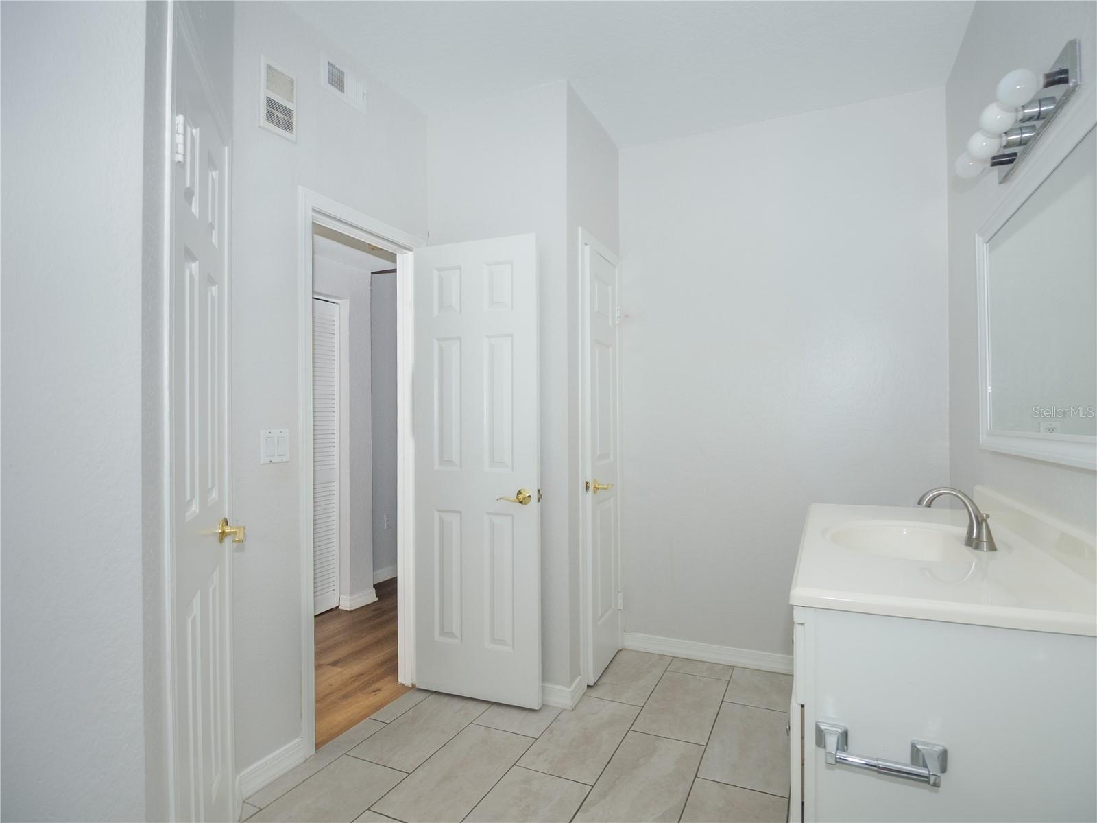 Image 9 of 13 For 2544 Robert Trent Jones Drive 822