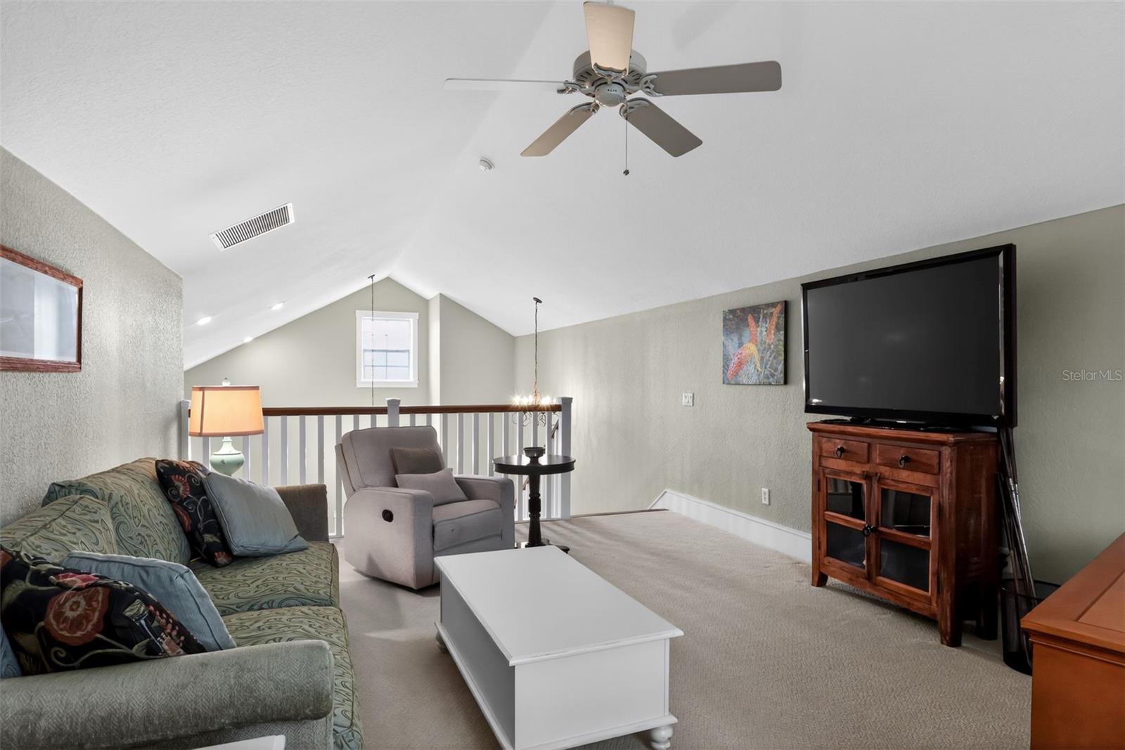 Image 24 of 44 For 1028 Cottage Drive