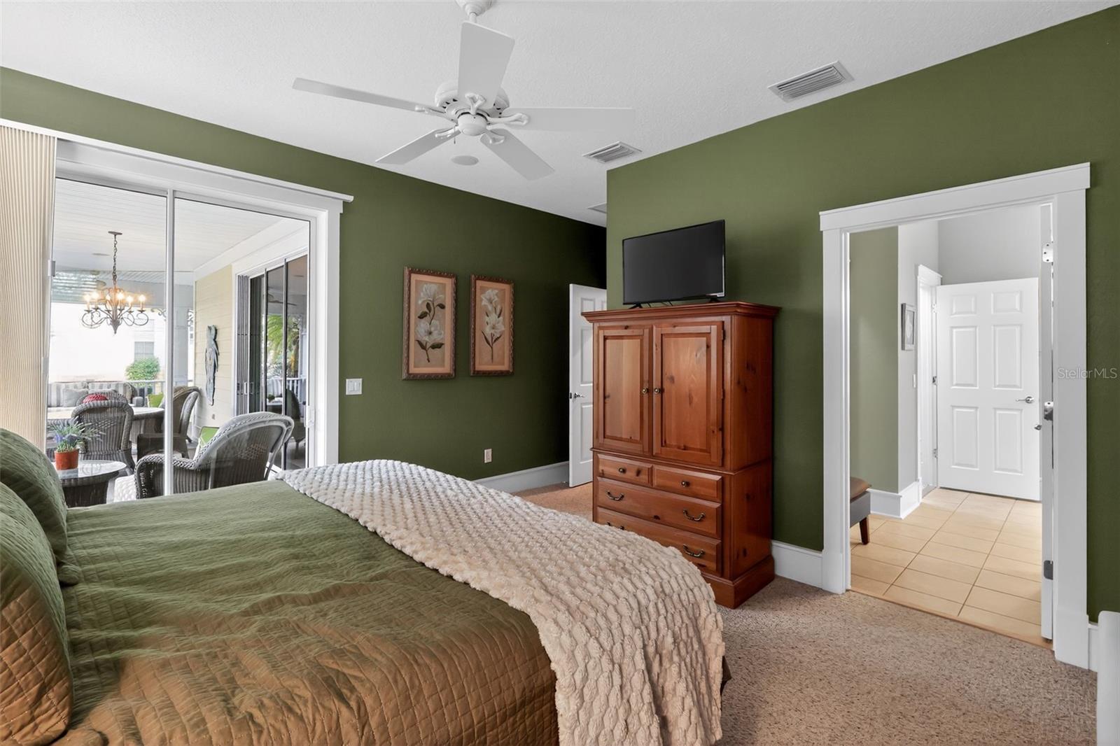 Image 33 of 44 For 1028 Cottage Drive