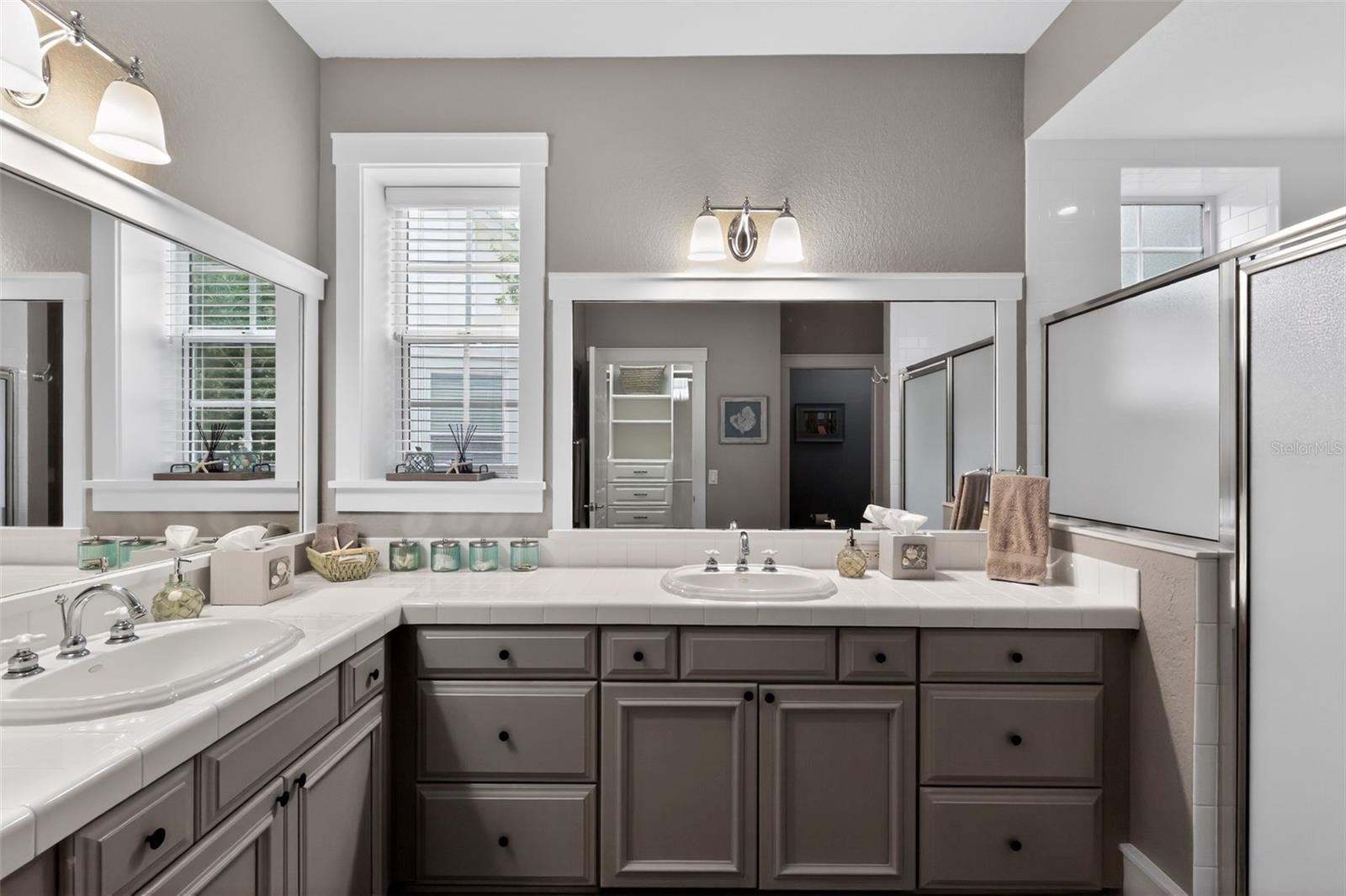 Image 36 of 44 For 1028 Cottage Drive