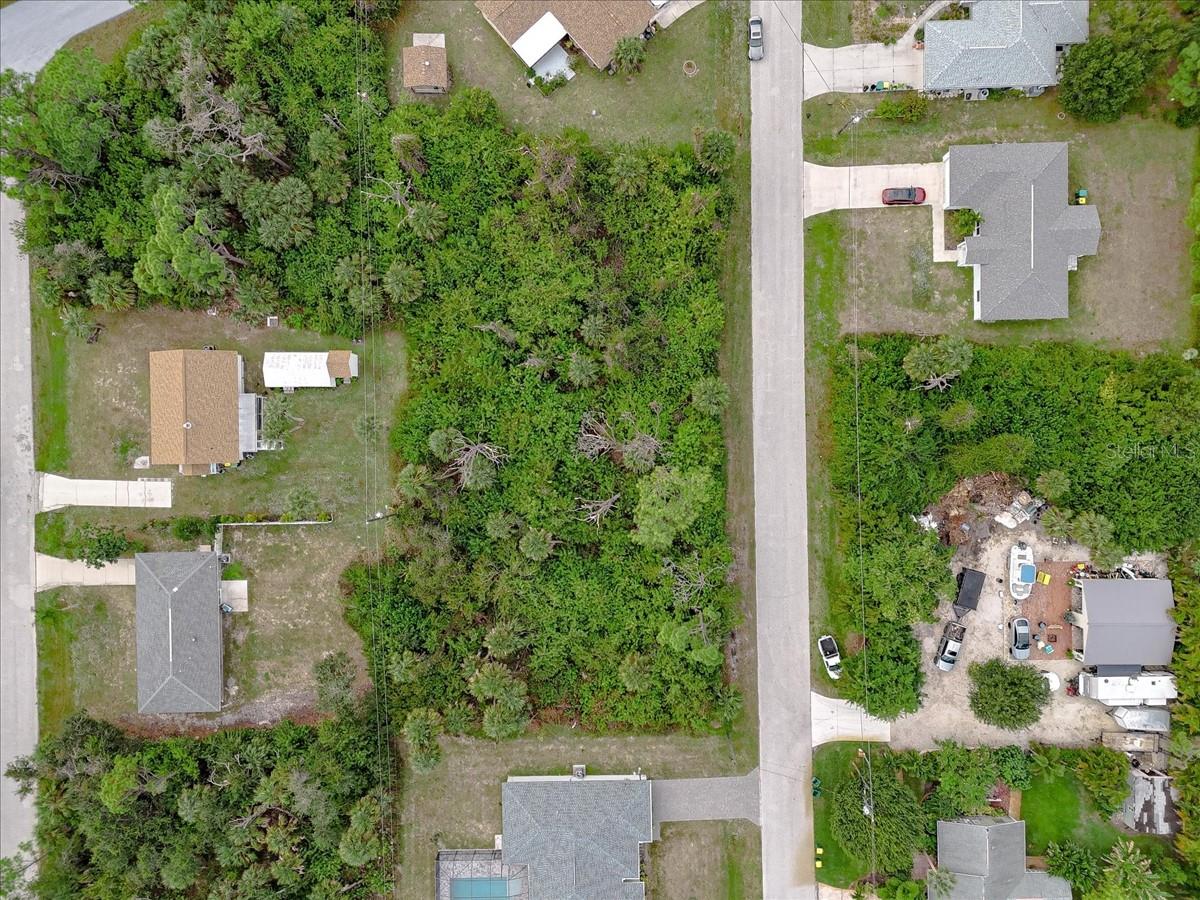 Image 18 of 18 For 11947 Helicon Avenue