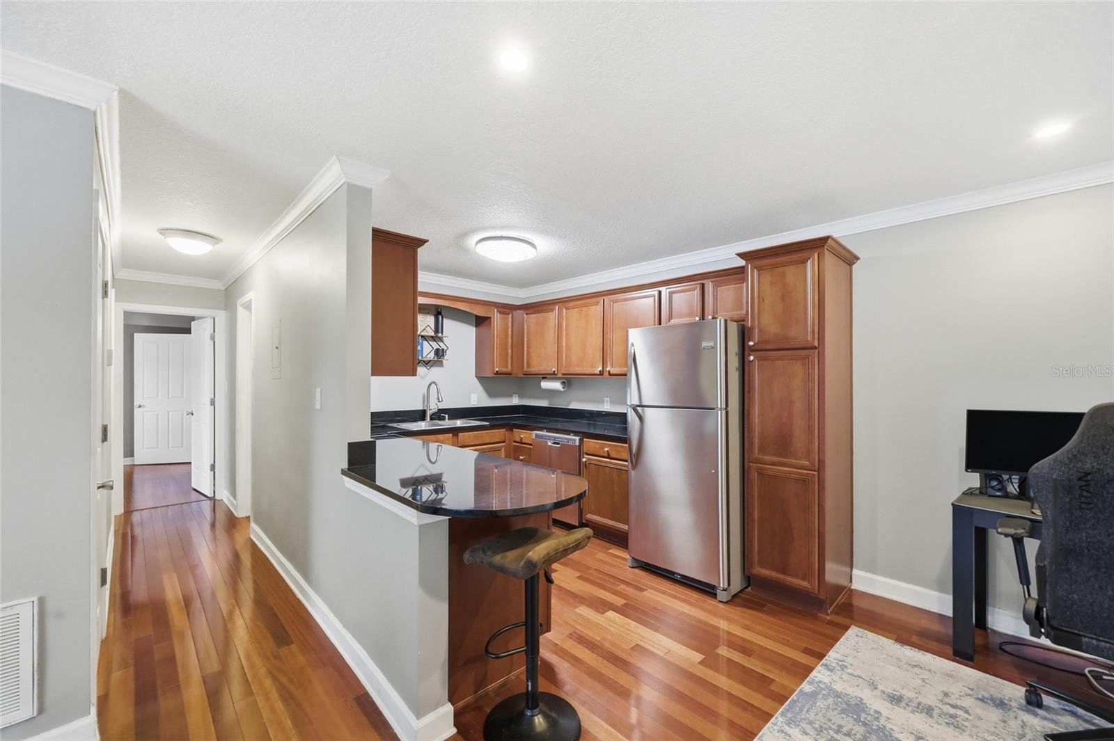 Image 9 of 20 For 4888 Conway Road 70