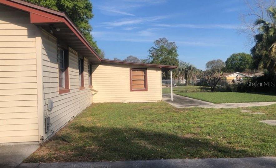 Image 10 of 11 For 2326 York Place