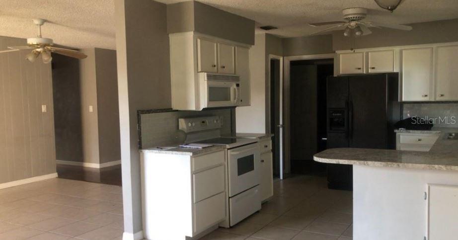 Image 4 of 11 For 2326 York Place