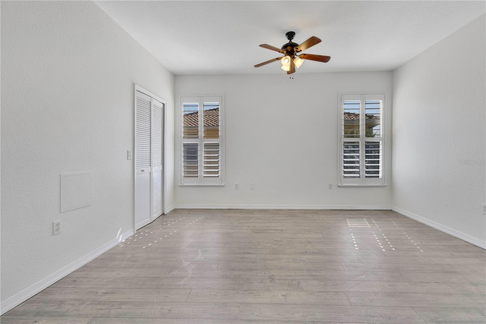 Image 9 of 22 For 1440 Lake Shadow Circle 8302