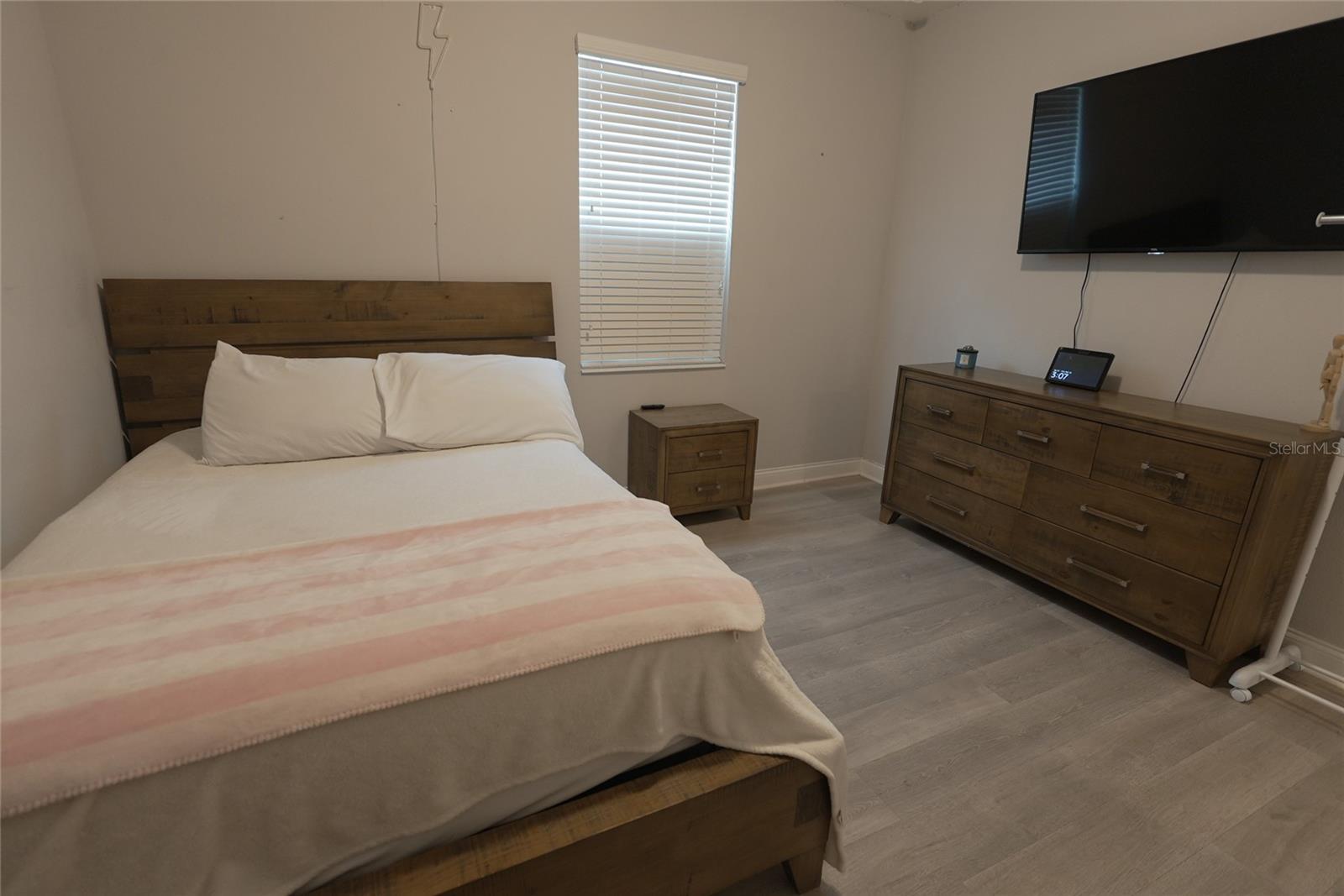 Image 34 of 75 For 3076 Somerset Park Drive