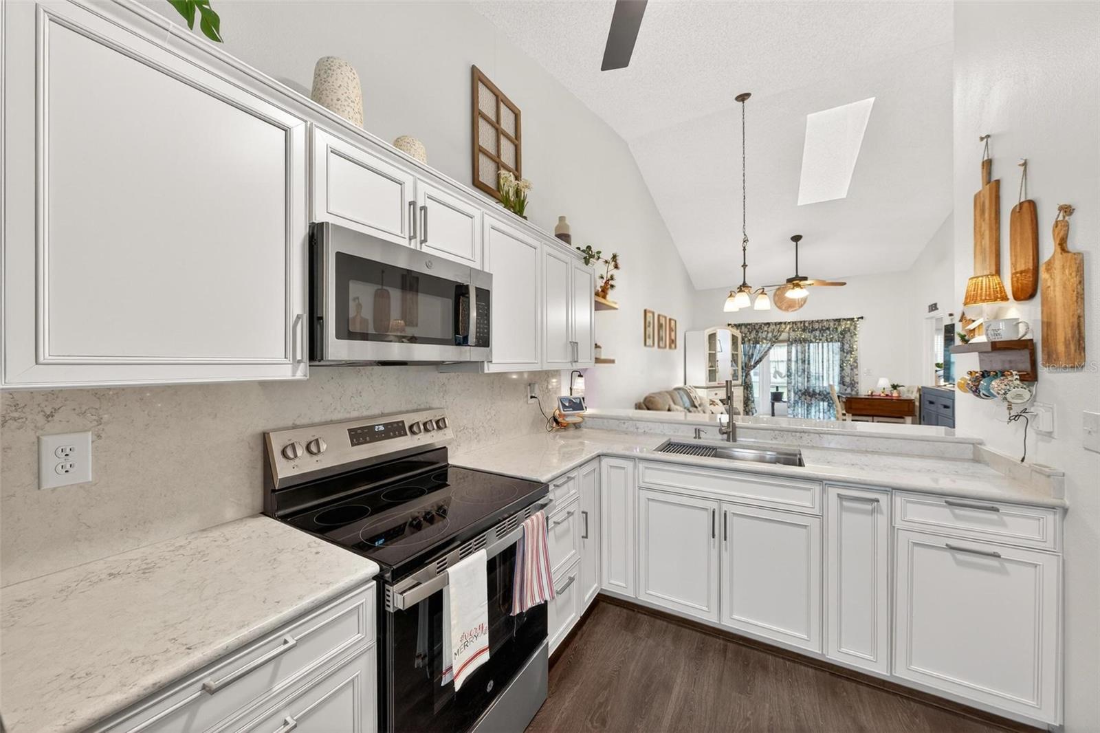 Image 18 of 71 For 6506 Thicket Trail